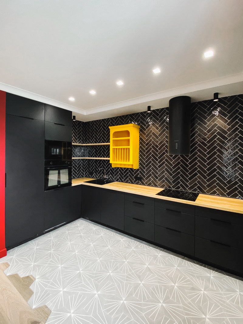 Угловая кухня: максимум функциональности в ограниченном пространстве