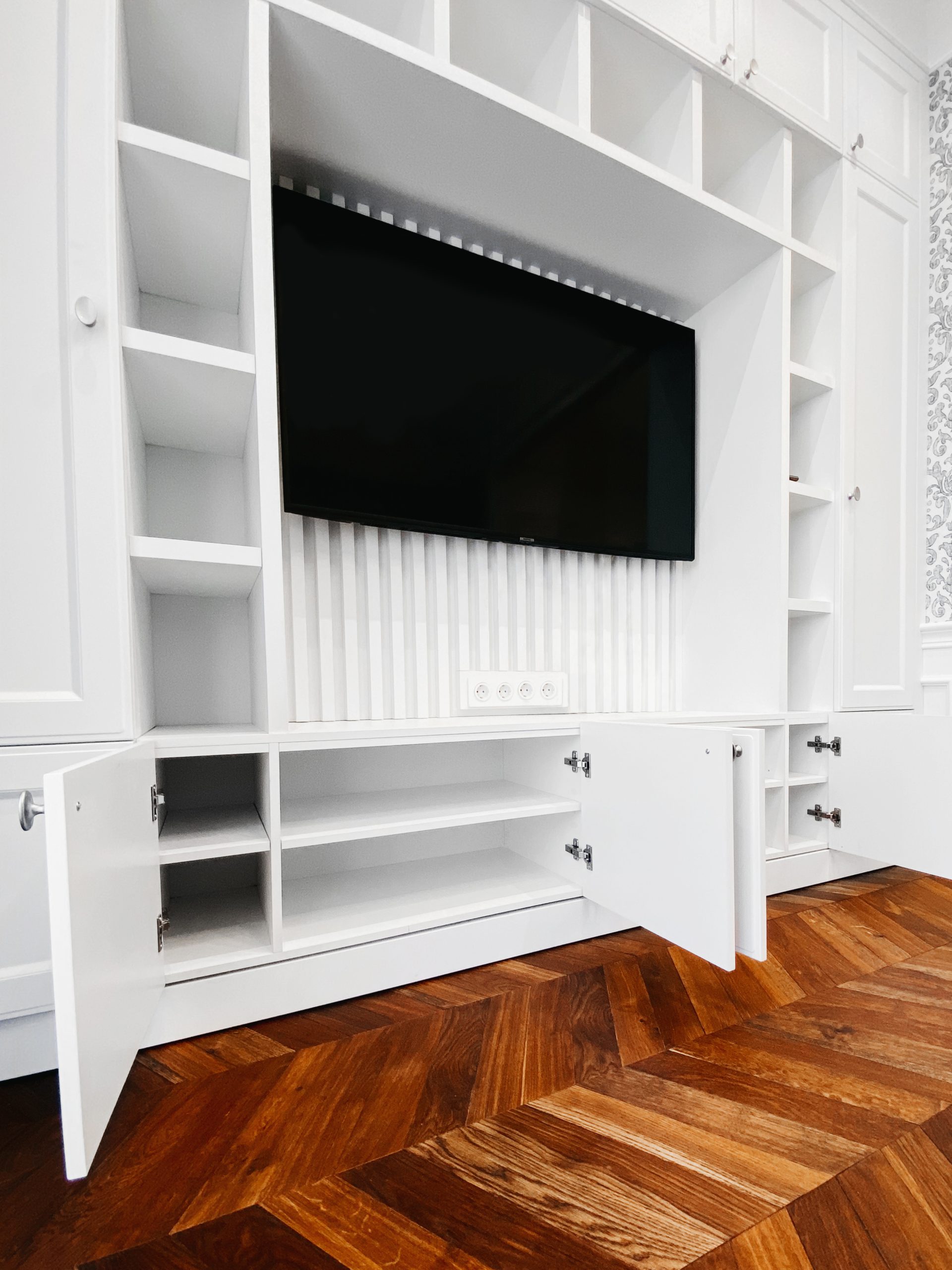 Мебель-трансформер в гостиной: экономия пространства и функциональность