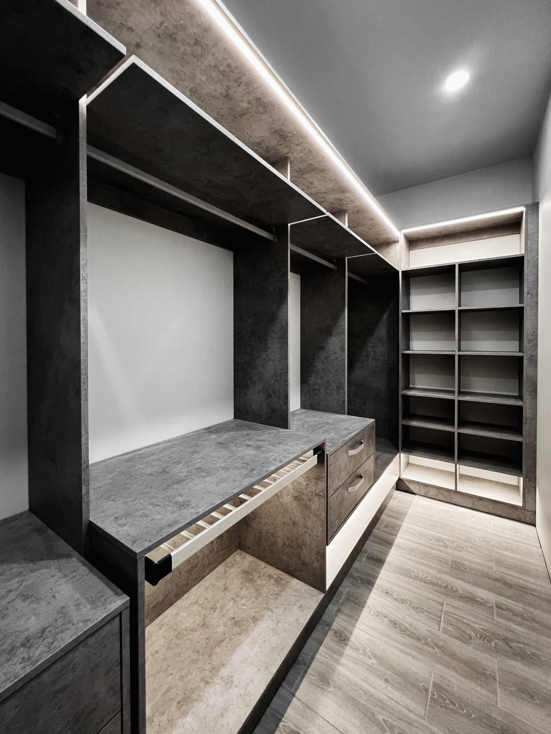 Портфолио реализованных проектов мебели на заказ в Санкт-Петербурге 