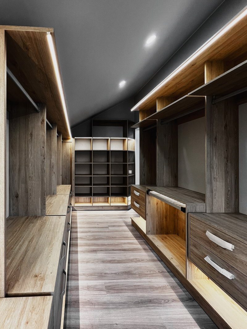 Портфолио реализованных проектов мебели на заказ в Санкт-Петербурге 